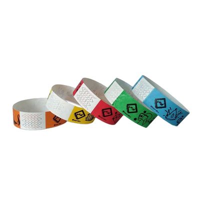 Zelfklevend evenement toelating polsband met aangepaste afdruk en verzendopties