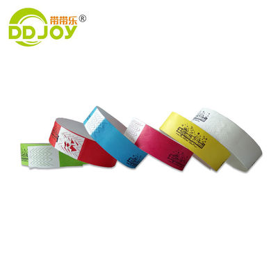 Solid color polsbanden voor festivals en feesten Custom waterdichte Tyvek polsband