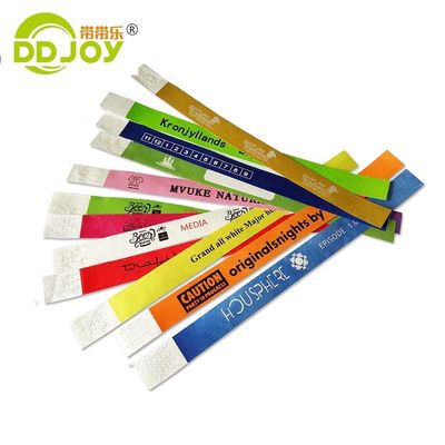 Solid color polsbanden voor festivals en feesten Custom waterdichte Tyvek polsband