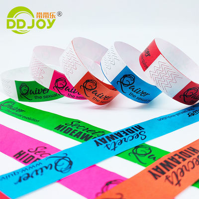 Custom Event Armband Vakantie Evenementen Eenkleurige druk Vinyl Armbanden voor feest