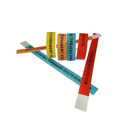 Custom logo zwart eenmalig waterdicht kleefmiddel kind papieren polsbandjes gepersonaliseerd cadeau